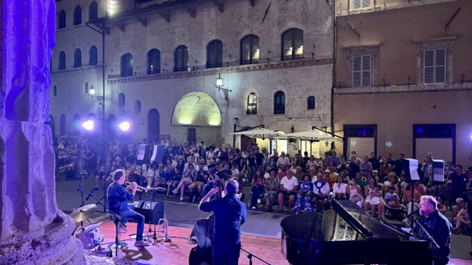 poster note di assisi 2026