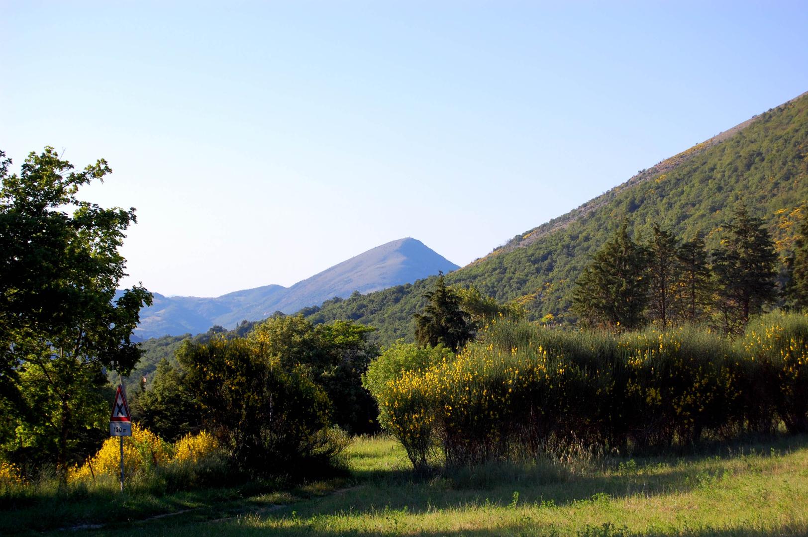 Il Parco del Monte Tezio