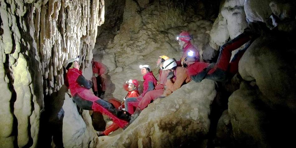 Speleology at the Marmore Falls