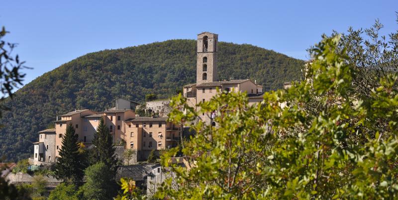 Titolo: Ausflug in der Valnerina von Cerreto di Spoleto nach Poggiodomo