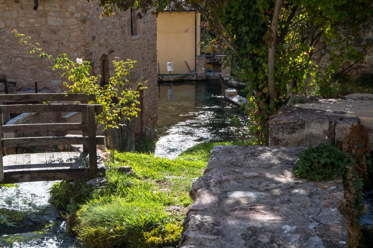 Rasiglia and its sources