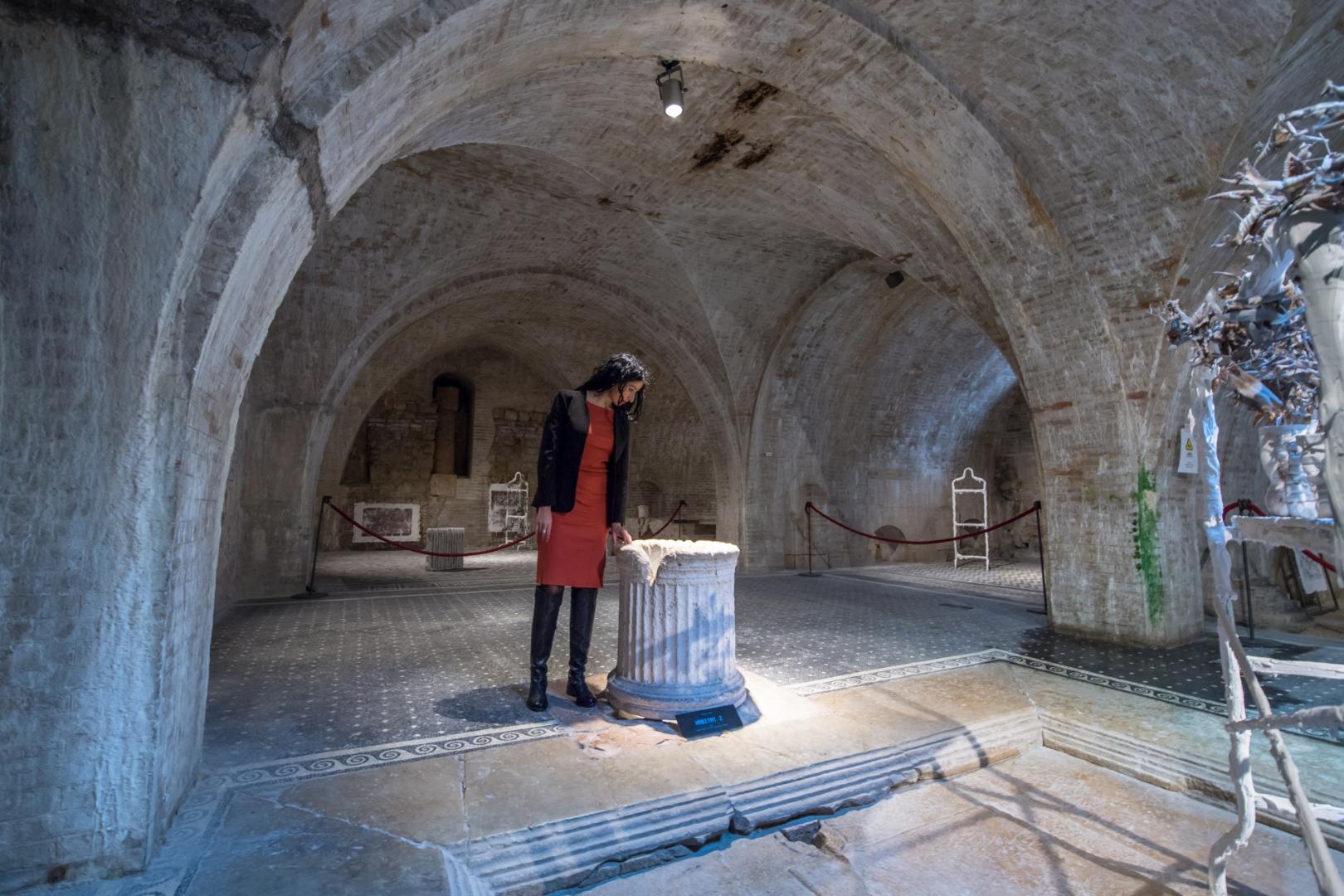 View of the interior of the Roman house in Spoleto, with the well mouth near the impluvium and the mosaic floor