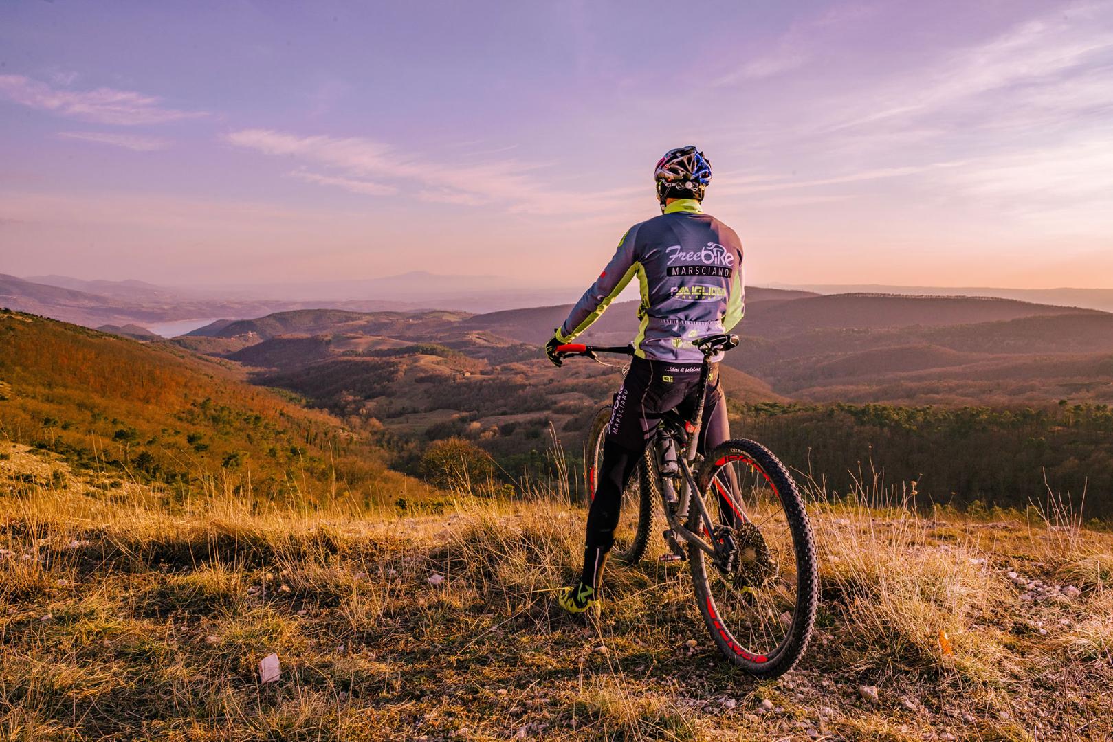 Titolo: VÉLO TOUT-TERRAIN