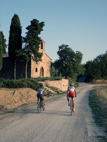 Von Orvieto auf den Wegen der Calanchi