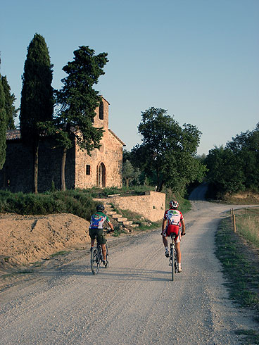 Von Orvieto auf den Wegen der Calanchi