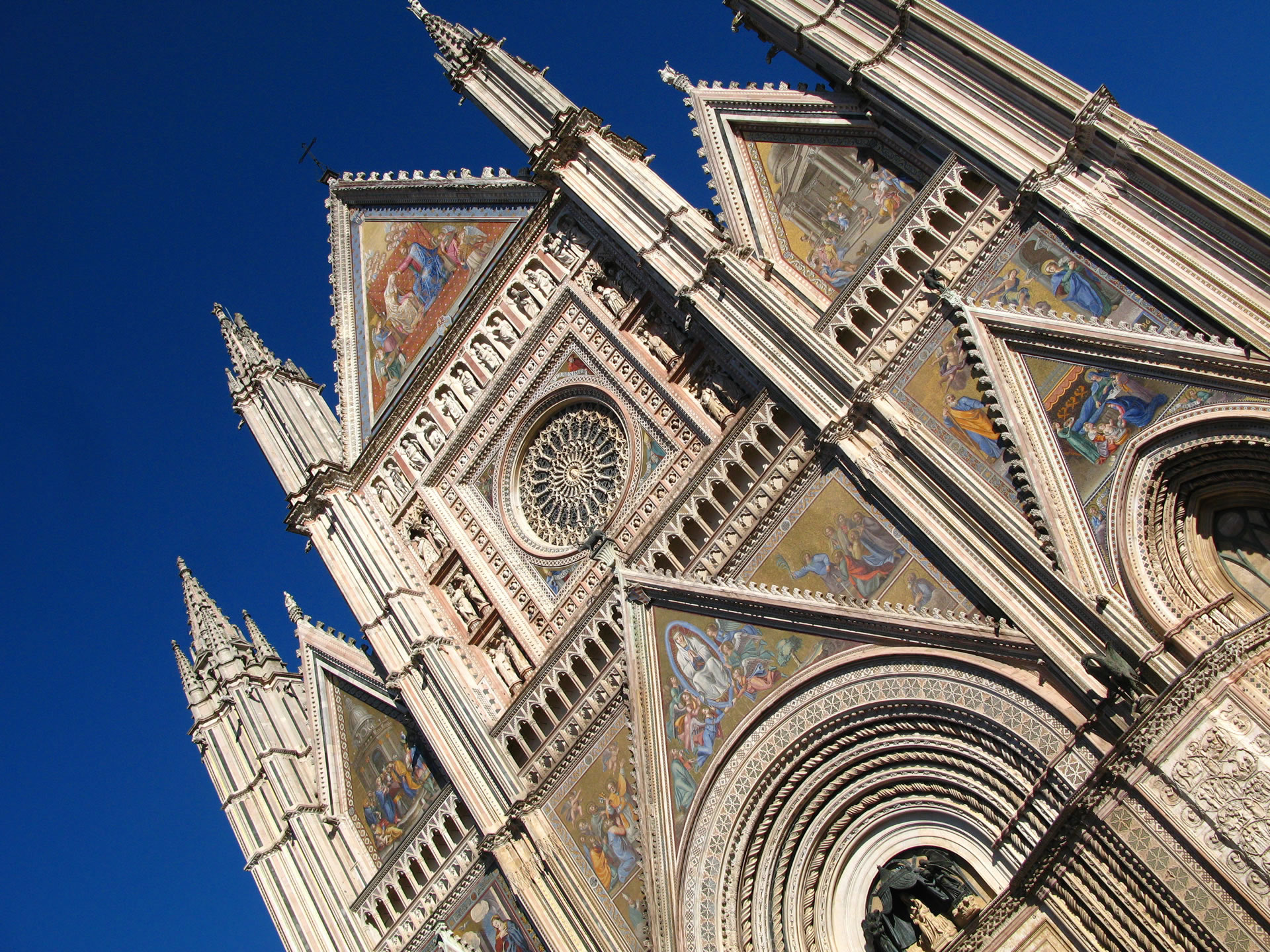 Titolo: A day in Amelia and Orvieto, between history and taste
