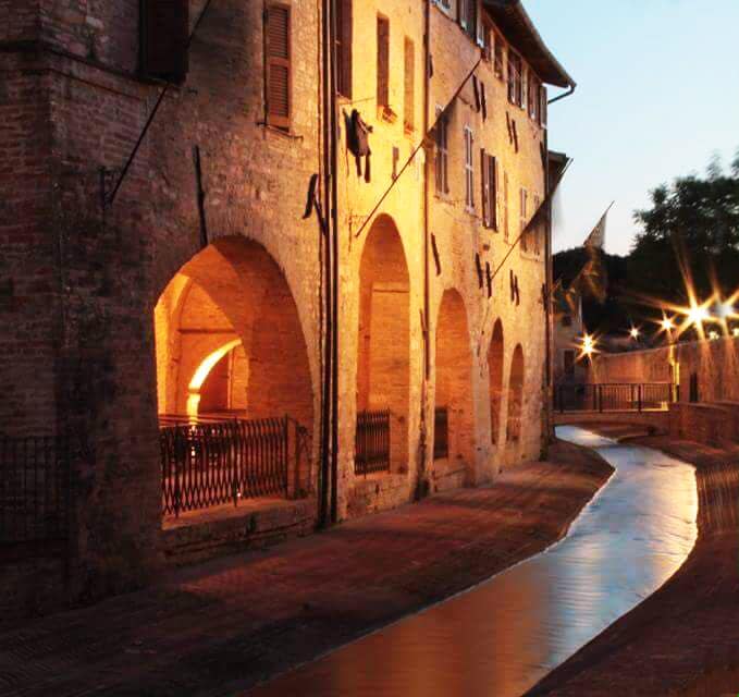 The Rione Spada of Foligno and the Porticato delle Conce