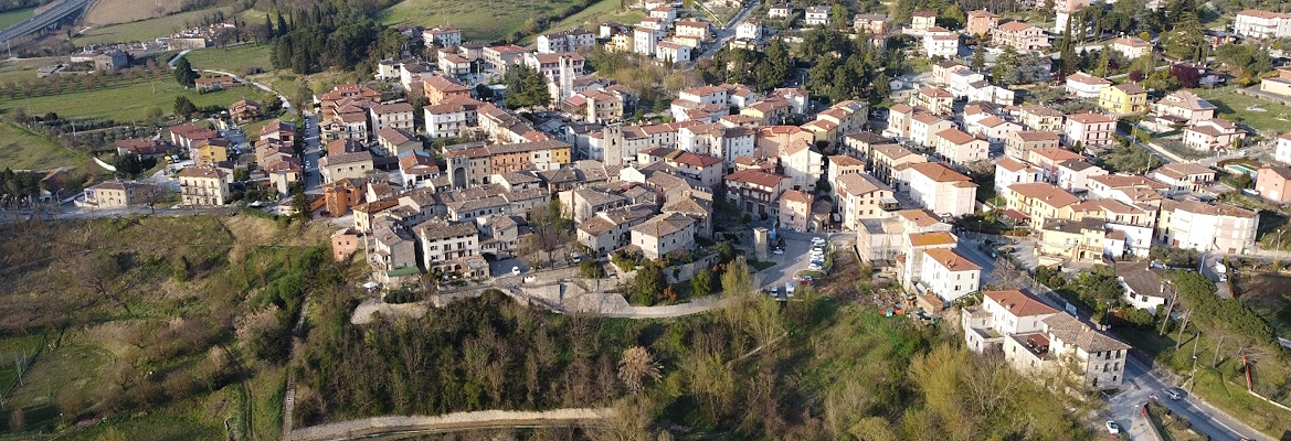 Titolo: Valfabbrica, between art, culture and trekking