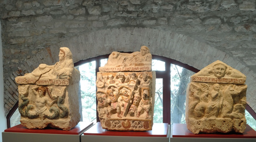 Urne etrusche. III-I sec. a.C.