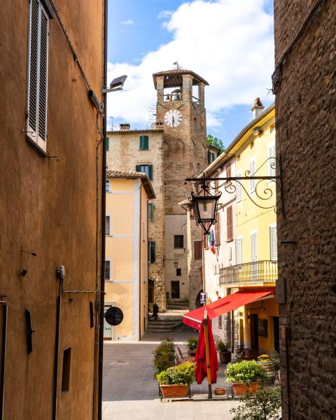 Piazza Fortebraccio