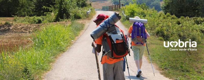 camminare insieme sul percorso di san francesco di assisi